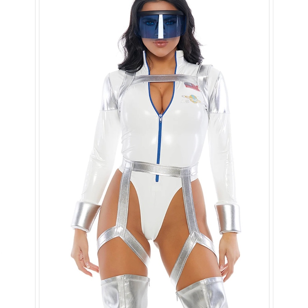 Forplay White Astronaut/ Blast Off Sexy Costume